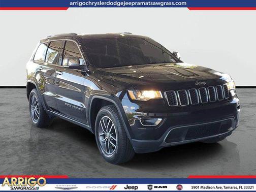 Diamond Black Crystal Pearlcoat 2018 Jeep Grand Cherokee Limited