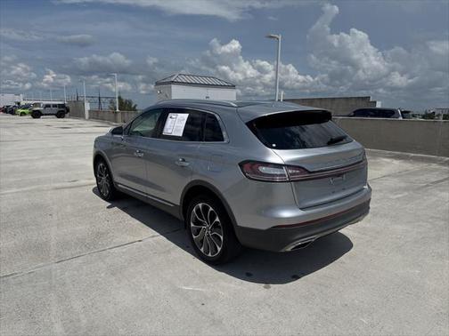 2021 Lincoln Nautilus Reserve