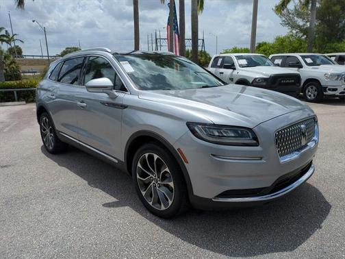 2021 Lincoln Nautilus Reserve
