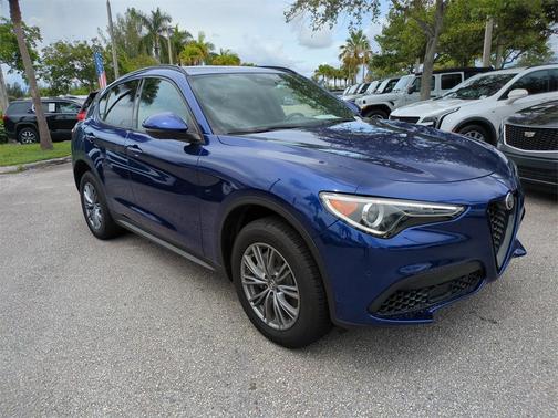 2022 Alfa Romeo Stelvio Sprint