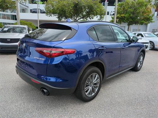 2022 Alfa Romeo Stelvio Sprint