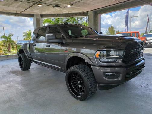 2024 RAM 2500 Limited Mega Cab 4x4 6'4' Box