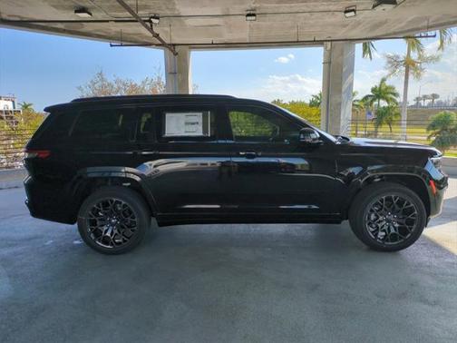 2025 Jeep Grand Cherokee L Summit Reserve