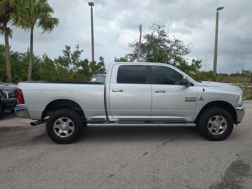 2018 RAM 2500 Big Horn Crew Cab 4x4 6'4' Box