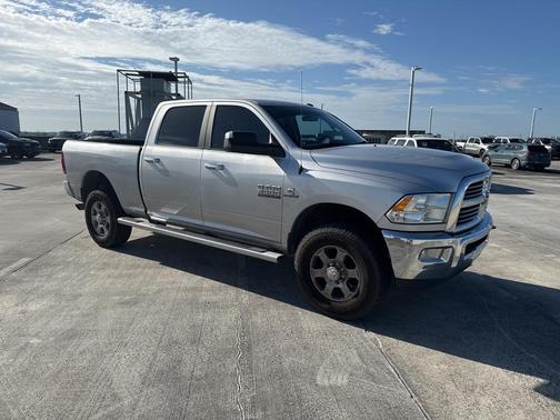 2018 RAM 2500 Big Horn Crew Cab 4x4 6'4' Box
