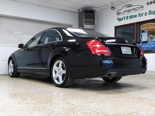 2011 Mercedes-Benz S-Class 4MATIC