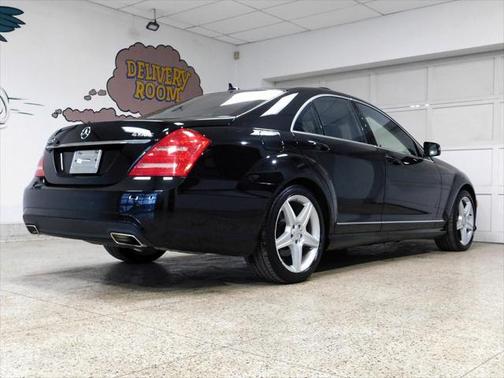 2011 Mercedes-Benz S-Class 4MATIC