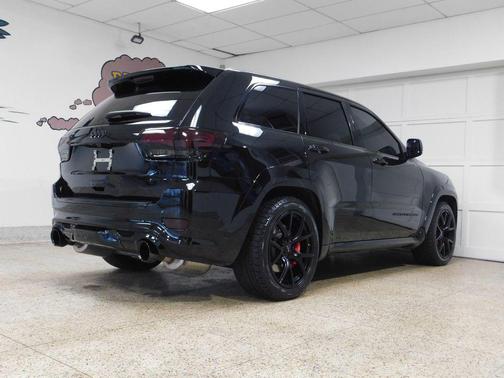 2021 Jeep Grand Cherokee SRT