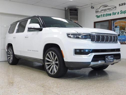 2022 Jeep Grand Wagoneer Series II