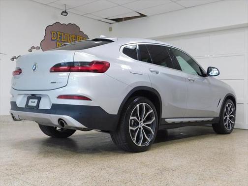 2021 BMW X4 xDrive30i