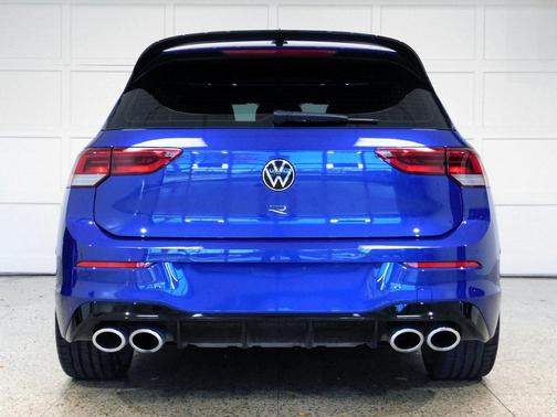 2024 Volkswagen Golf R 2.0T Manual