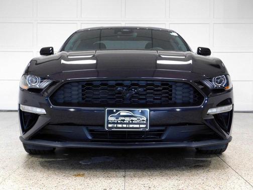 2022 Ford Mustang EcoBoost