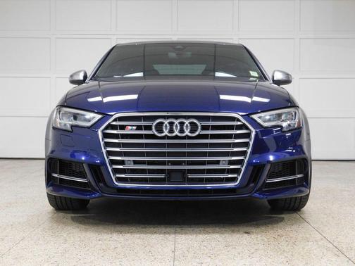 Navarra Blue Metallic 2018 Audi S3 2.0T Premium Plus