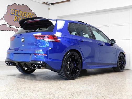 Lapiz Blue Metallic 2022 Volkswagen Golf R 2.0T Manual