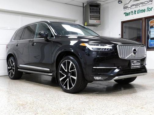 2019 Volvo XC90 T6 Inscription