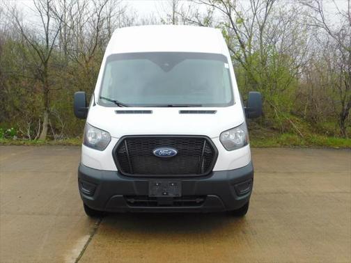 2022 Ford Transit-250 Base