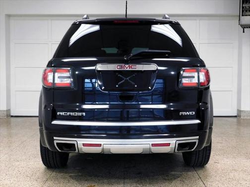 2015 GMC Acadia Denali