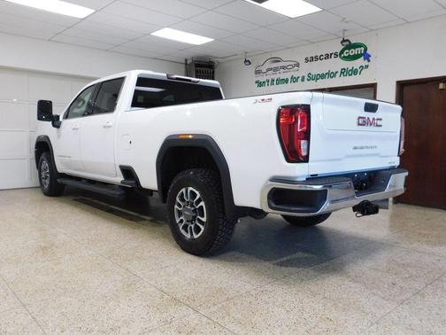 2024 GMC Sierra 2500 SLE