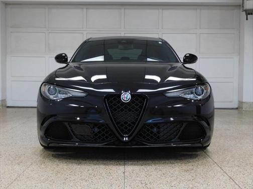 2023 Alfa Romeo Giulia Quadrifoglio