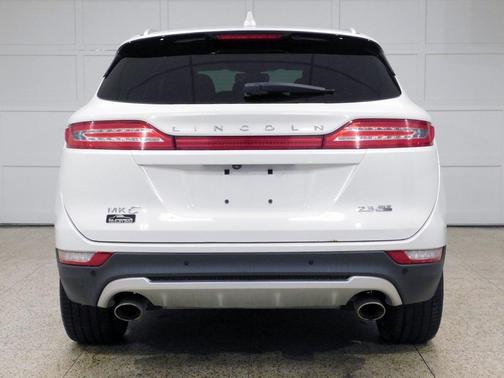 2015 Lincoln MKC Base