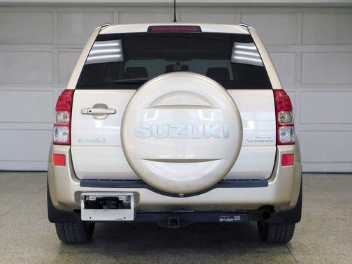 2007 Suzuki Grand Vitara Luxury
