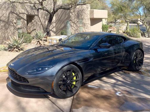 2020 Aston Martin DB11 AMR