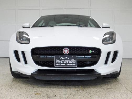 2015 Jaguar F-TYPE R