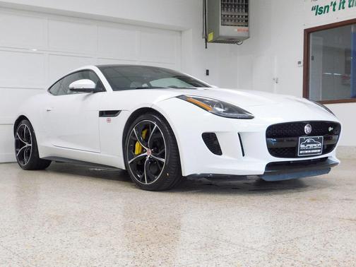 2015 Jaguar F-TYPE R