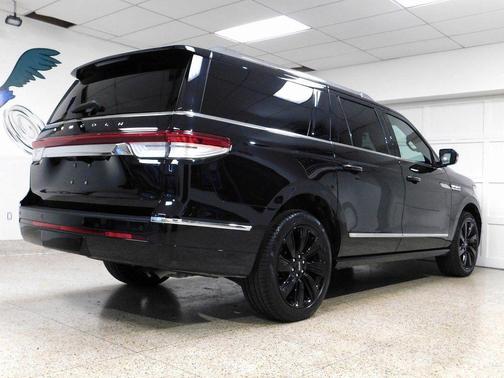 2024 Lincoln Navigator Reserve