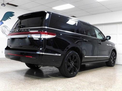 2024 Lincoln Navigator Reserve