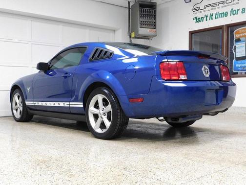 2009 Ford Mustang Premium