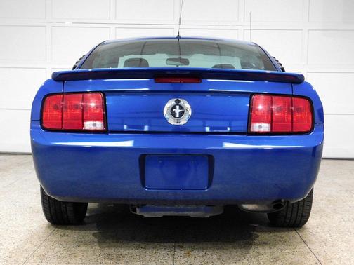 2009 Ford Mustang Premium