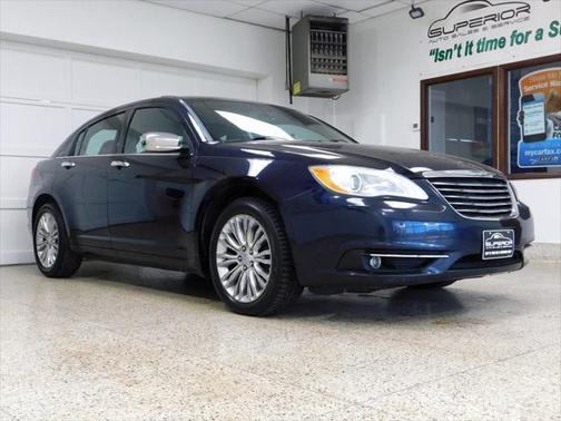 2012 Chrysler 200 Limited