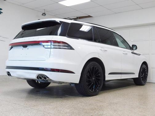 2025 Lincoln Aviator Reserve AWD