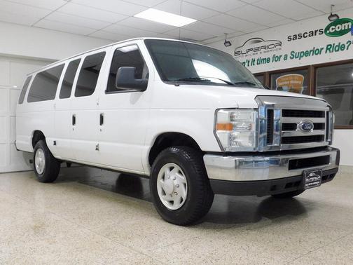 2009 Ford E350 Super Duty XLT
