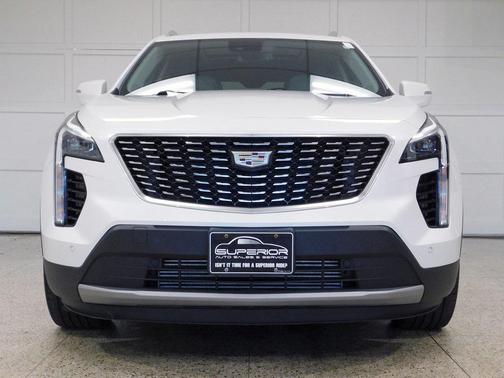 2021 Cadillac XT4 Premium Luxury