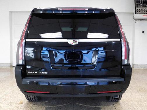 2019 Cadillac Escalade ESV Luxury