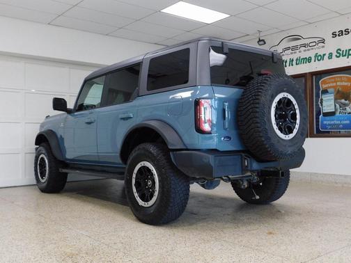 2022 Ford Bronco Outer Banks