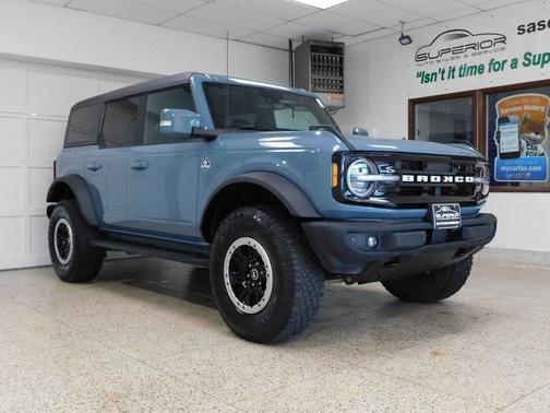 2022 Ford Bronco Outer Banks