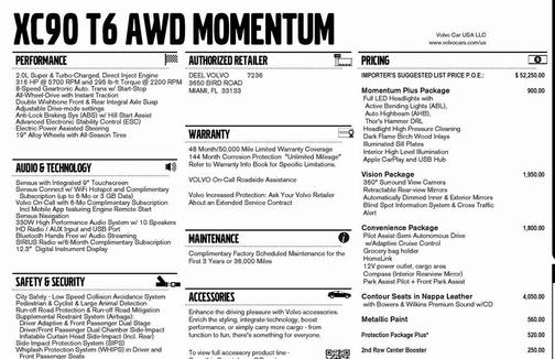 2017 Volvo XC90 T6 Momentum