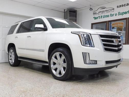 2015 Cadillac Escalade Luxury