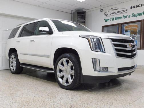 2015 Cadillac Escalade Luxury