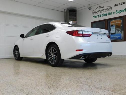 2016 Lexus ES 350 Base