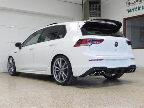 2022 Volkswagen Golf R 2.0T Manual