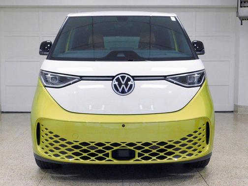 2025 Volkswagen ID. Buzz 1st Edition with 4MOTION