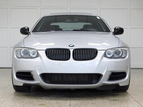 2011 BMW 335 335is