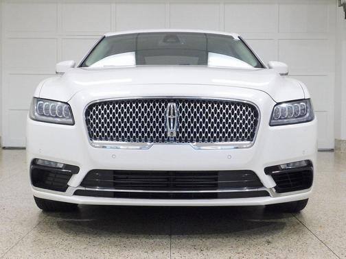 2017 Lincoln Continental Reserve