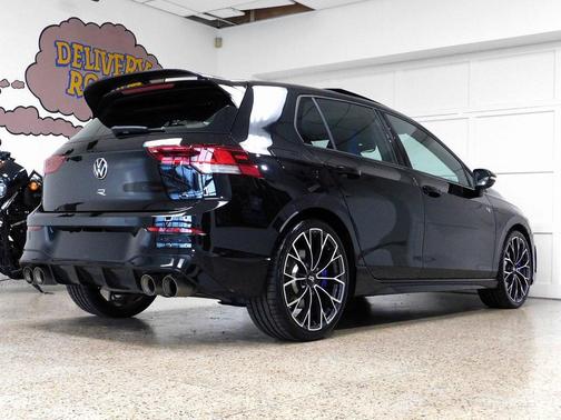 2025 Volkswagen Golf R 2.0T DSG