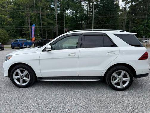 White 2018 Mercedes-Benz GLE 350 Base 4MATIC