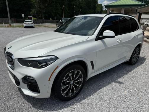 White 2021 BMW X5 sDrive40i